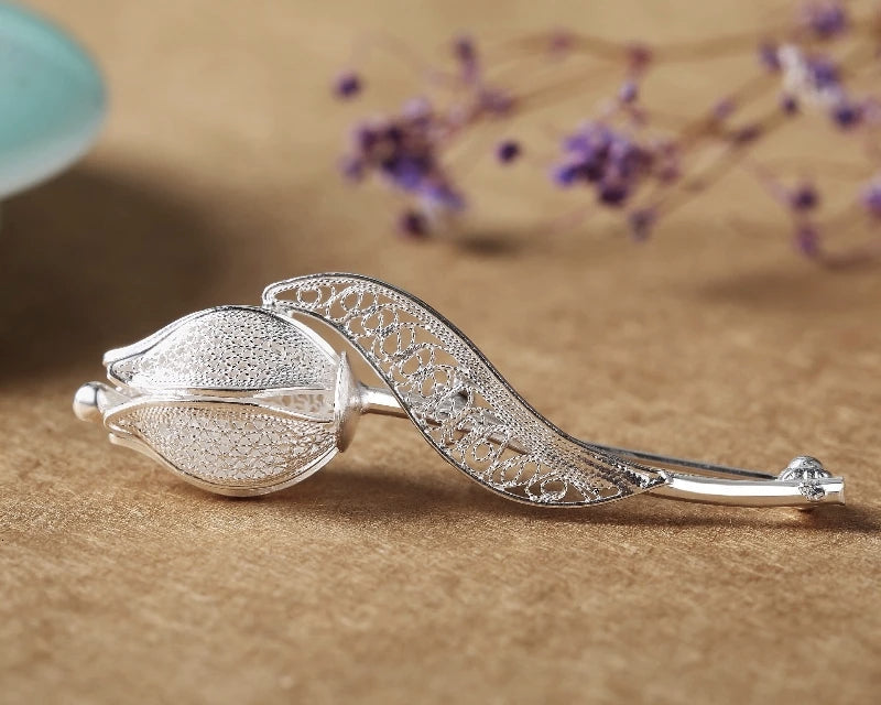 Classic 925 Sterling Silver Tulip Brooch