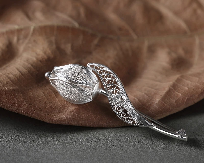 Classic 925 Sterling Silver Tulip Brooch