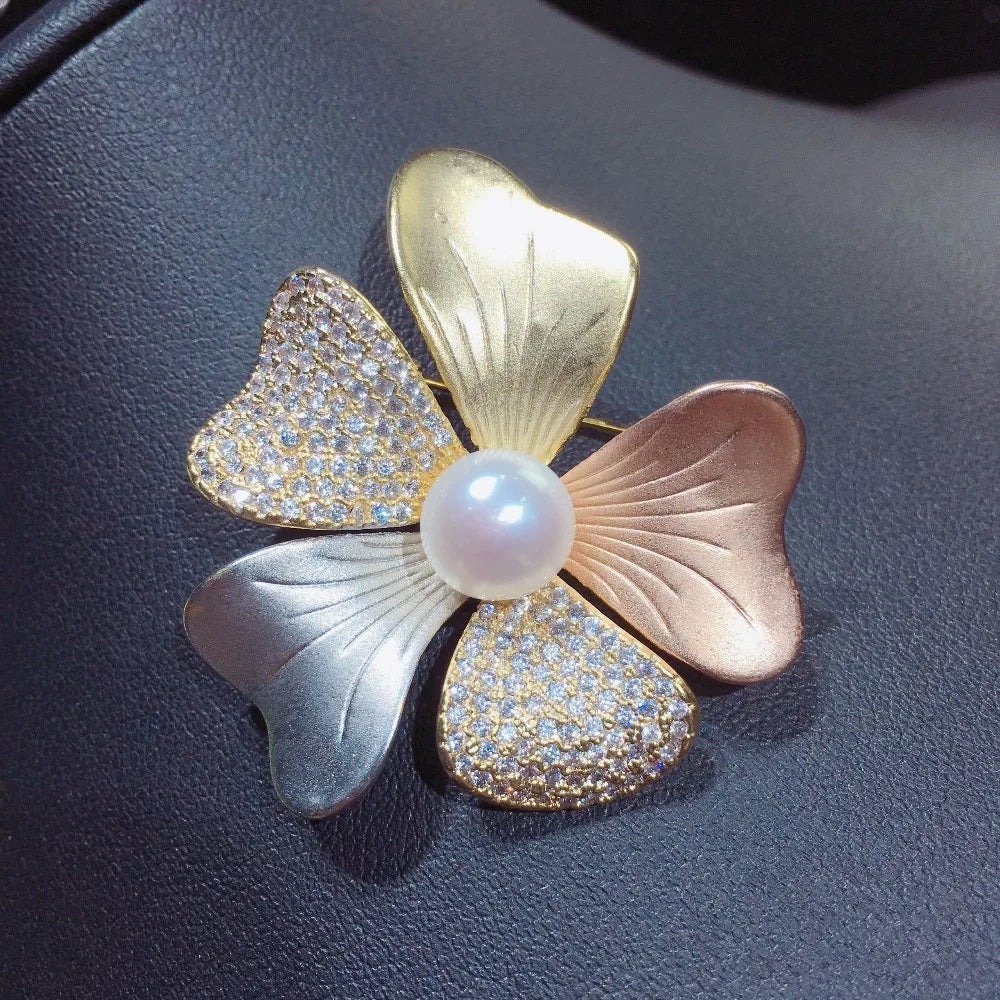 Stylish Tricolor Natural Freshwater Pearl Brooch