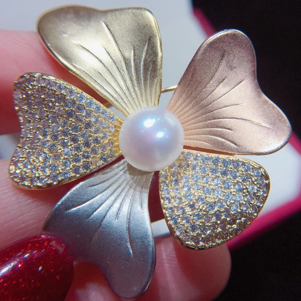 Stylish Tricolor Natural Freshwater Pearl Brooch