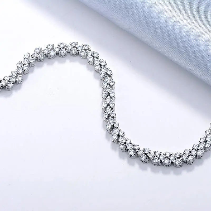 Brilliant 14K White Gold Roman Lab Moissanite Diamond Bracelet