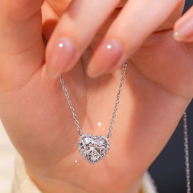 Luxurious TEN CARATS s925 Sterling Silver VVS1 Moissanite Necklace