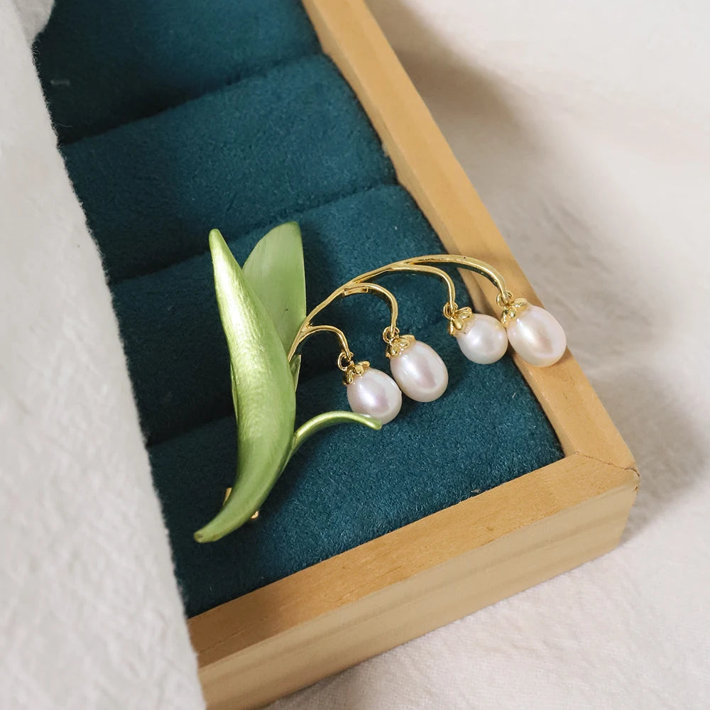 Luxurious Natural Freshwater Pearl Green Bell Orchid Brooch