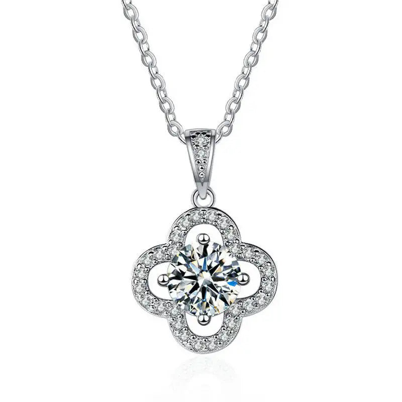 Aveline's Clover