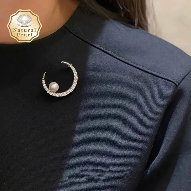 Elegant Pearl Pin 8-9mm Freshwater Brooch