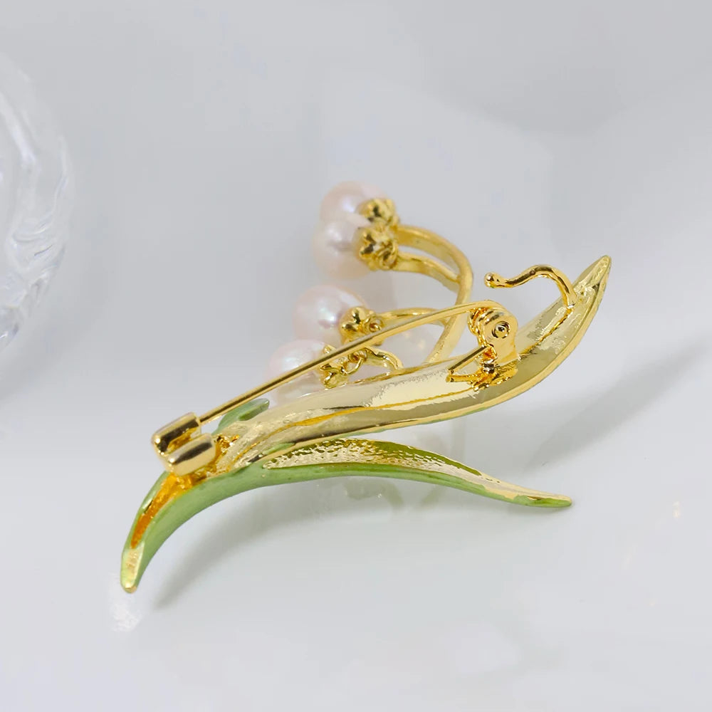 Luxurious Natural Freshwater Pearl Green Bell Orchid Brooch