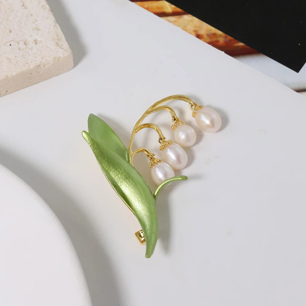 Luxurious Natural Freshwater Pearl Green Bell Orchid Brooch