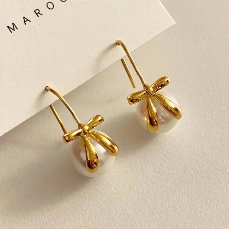 Elegant 925 Sterling Silver Bow Ribbon Real Fresh Water Pearl Earrings