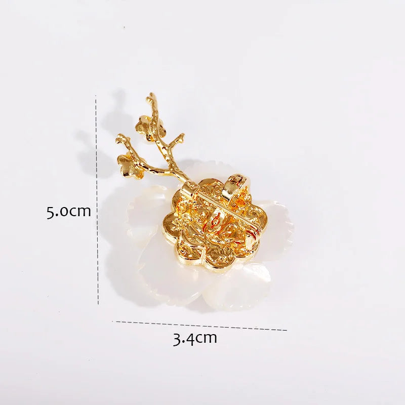 Vintage style Natural Pearls Shell Rose Brooch