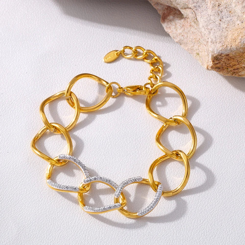 Stylish Chain-Link Stainless Steel Charm Bracelet