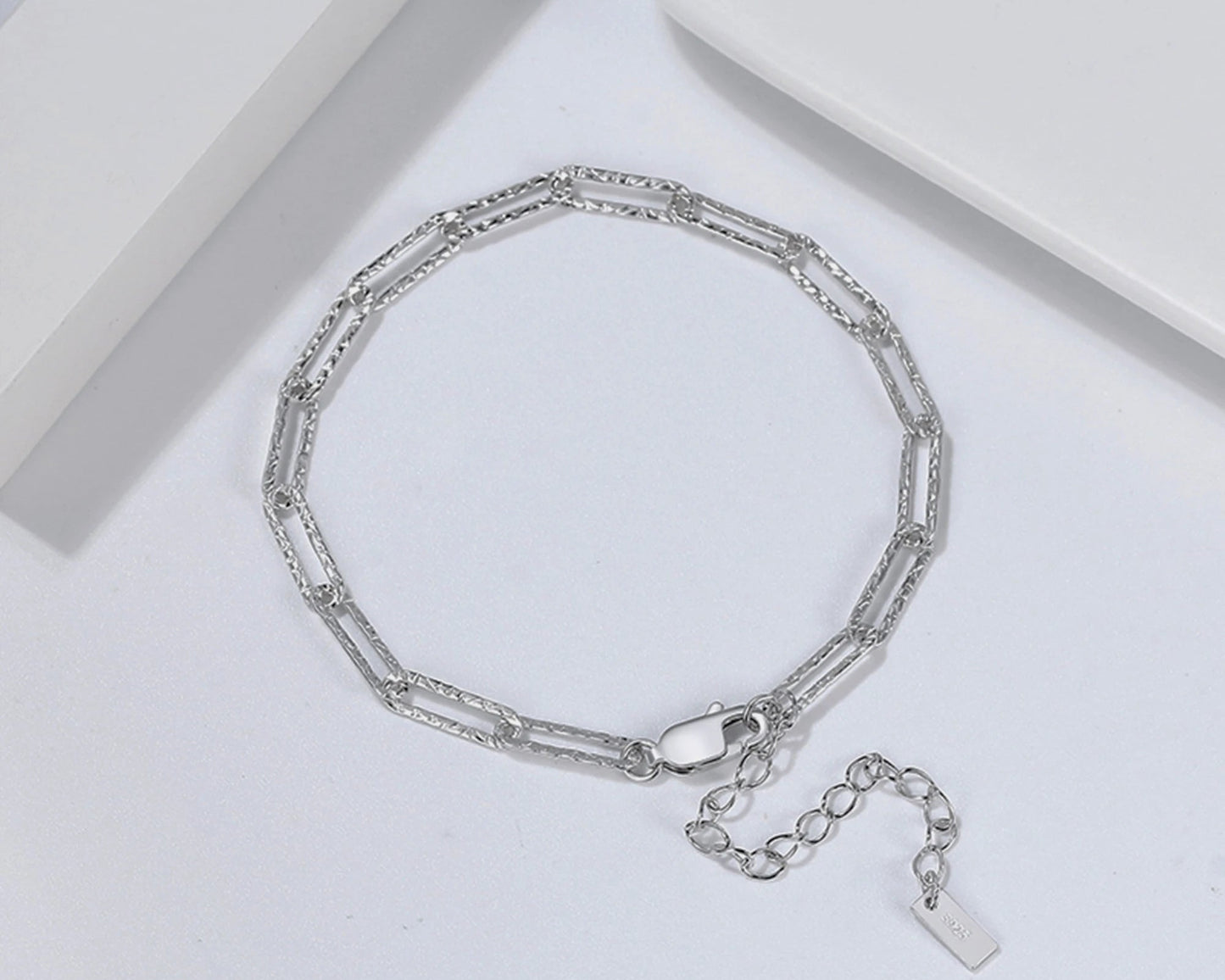 Sophisticated 925 Sterling Silver Paperclip Chain Bracelet