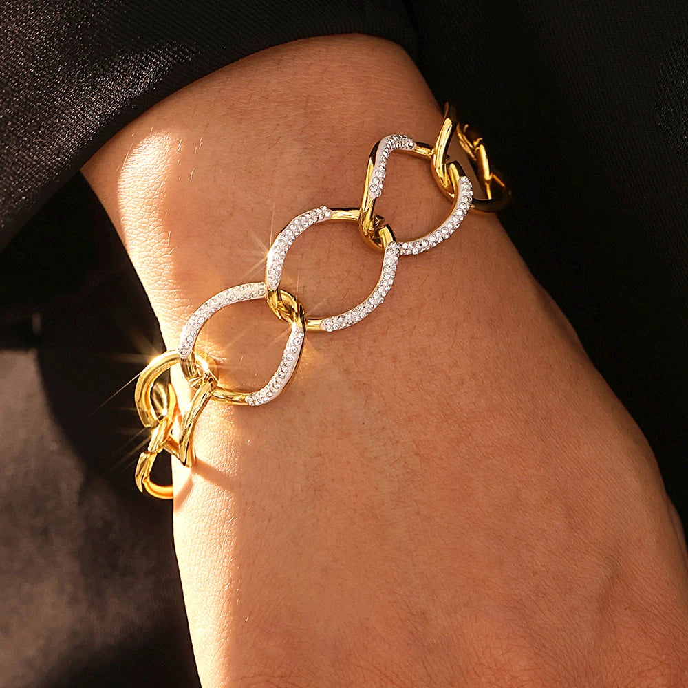 Stylish Chain-Link Stainless Steel Charm Bracelet