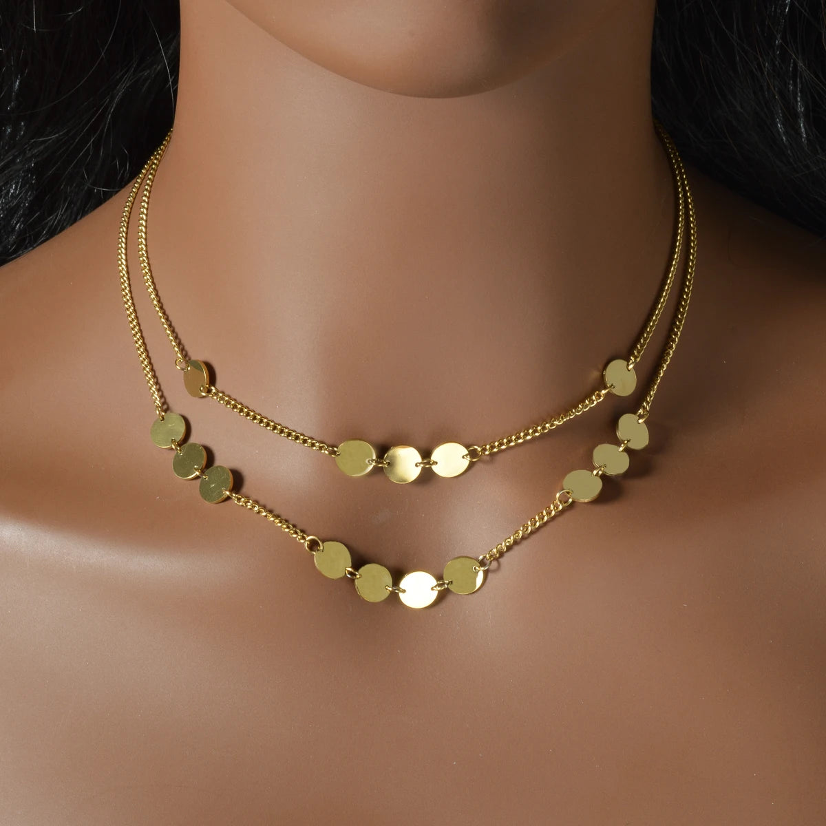 Chic Layered Gold Pendant Necklace