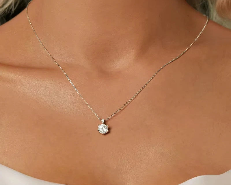 Exquidite Moissanite Pendant Necklace – D Color VVS1 Lab Diamond in 925 Silver