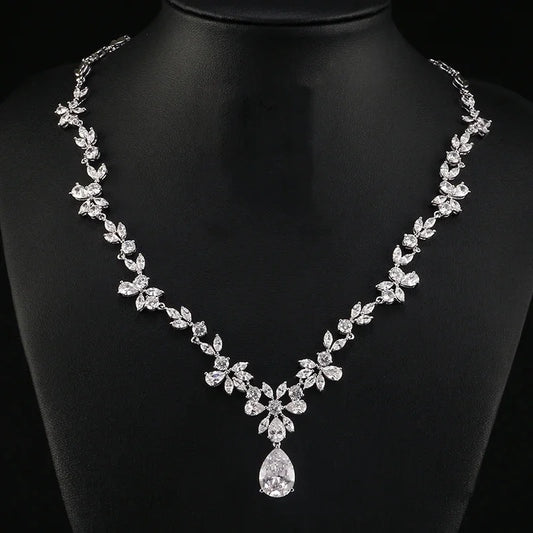 Luxury Exquisite Marquise Cut Cubic Zircon Leaf Necklaces