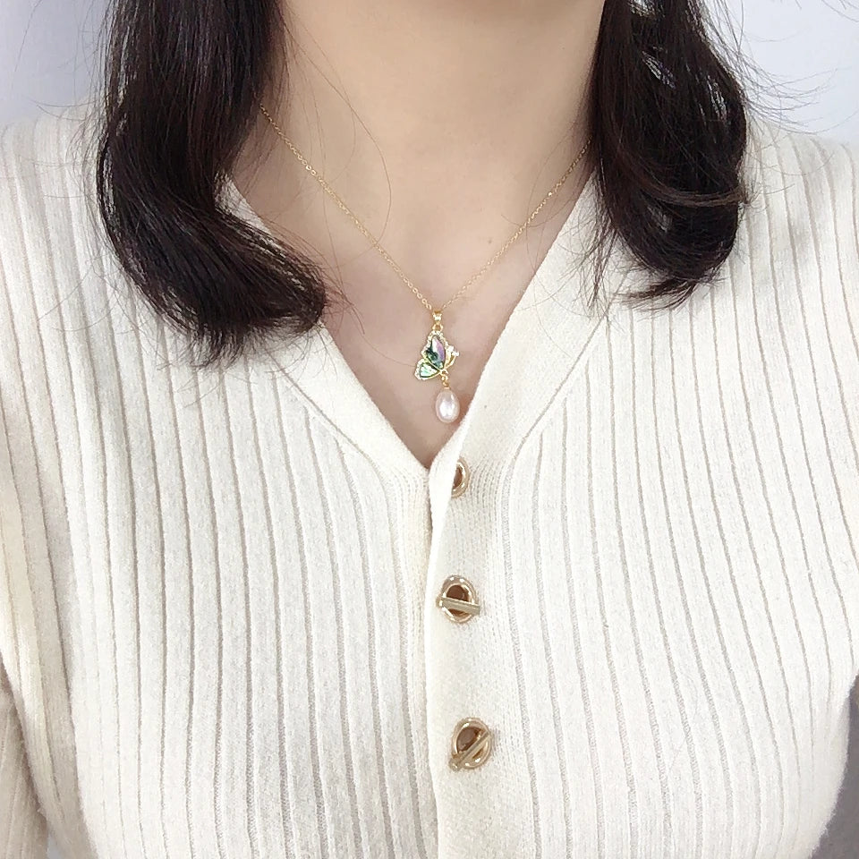 Unique Shell Butterfly Shaped Natural Fresh Water Pearl Jewelry Set