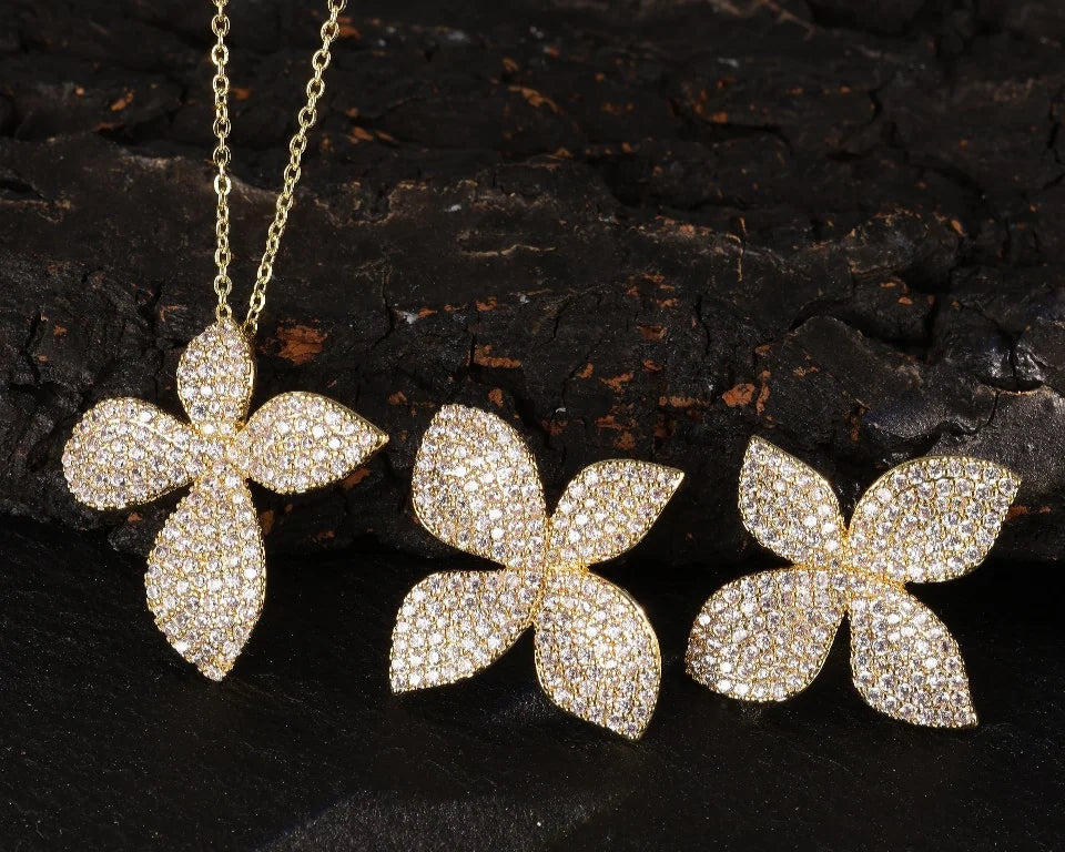 Elegant Petal Design Copper Micro-inlaid Zircon Simple Two-piece Set