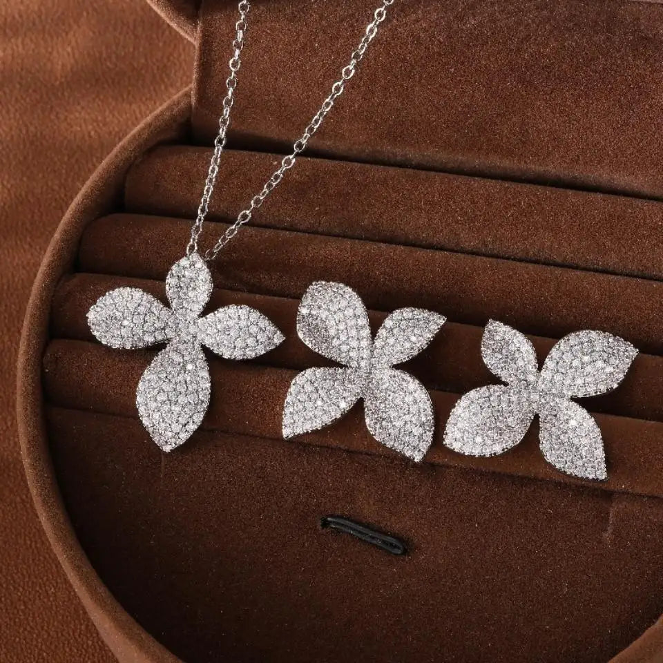 Elegant Petal Design Copper Micro-inlaid Zircon Simple Two-piece Set