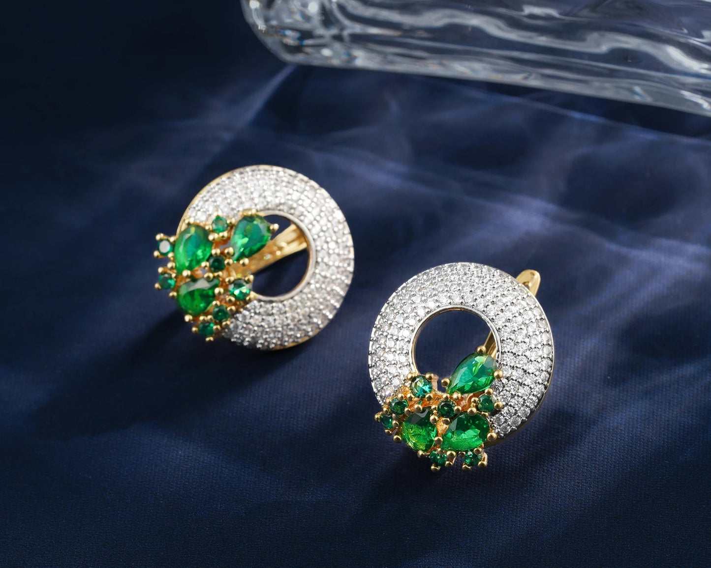 Brilliant Round Hollow Design Earrings Ring Jewelry Sets