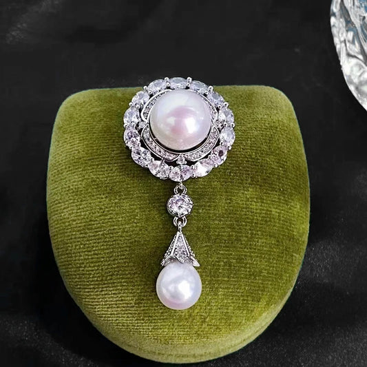 Classic Natural White Pearl Fashion Flower Corsage Brooch