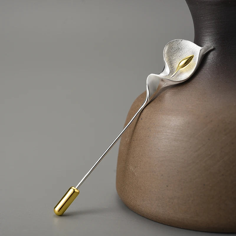 Elegant 925 Sterling Silver Calla Lily Brooch