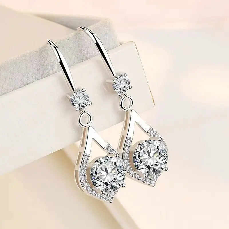 Stylish 925 Sterling Silver 1-2 Carat Moissanite Water Drop Earrings