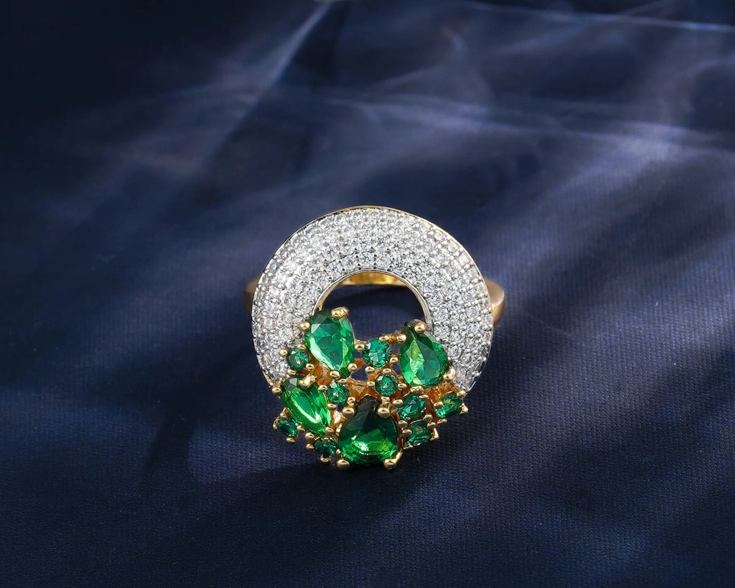 Brilliant Round Hollow Design Earrings Ring Jewelry Sets
